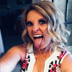 Meet your Posher, Sheila